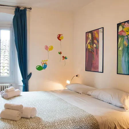 Hébergement de vacances Family Typical House In Historic Center