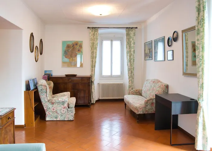 Vakantiehuis Family Typical House In Historic Center Domaso