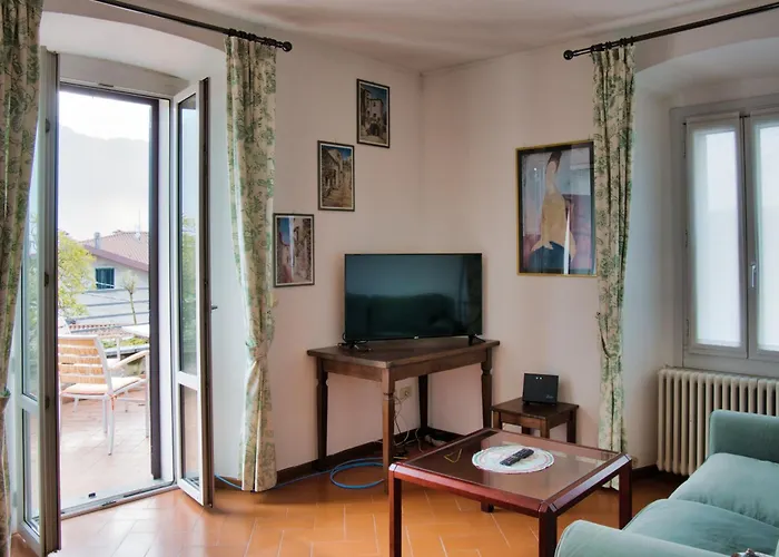 Prázdninový dům Family Typical House In Historic Center Domaso